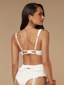 Silquee 4pcs/Set White Lace Patchwork Sexy Lingerie Set - White - View 2