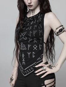 ROMWE Goth Top de tirantes halter sexy sin espalda con cordones y estampado integral de patrón de runas góticas oscuras - Negro - Ver 3