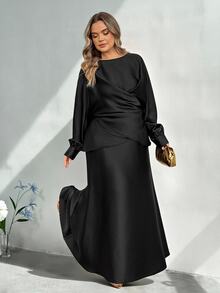 SHEIN CURVE+ 大尺碼優雅派對交叉裹身式上衣與裙子兩件套 - 黑色 - 查看 8