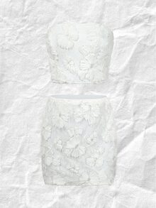 SHEIN 女款白色純色優雅3D花卉抹胸上衣與亮片3D花卉迷你裙套裝 - 白色 - 查看 7