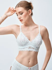Softvol 1pc Women's French Style Semi-Sheer Lace Wide Hem Design Wireless No Padding Comfortable Back Closure Triangle Cup Bra - White - View 7
