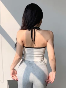 Joudiya 女款黑白拼色細肩帶修身短版背心上衣，休閒內搭，春夏旅行穿搭 - 米色 - 查看 5