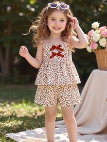 SHEIN Elladie kids 2件組女童4Y-7Y甜美碎花蝴蝶結裝飾無袖背心上衣與短褲套裝，輕盈休閒夏季日常穿著套裝 - 棕色 - 查看 10