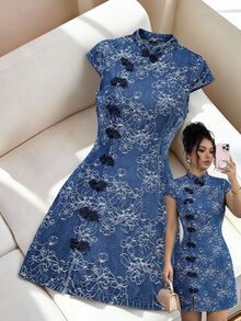 GlowEve Women's Floral Print Frog Button Design Cap Sleeve Elegant Denim Dress - Blue - View 1