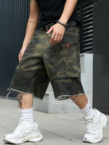 Manfinity EMRG Men's Casual Multi-Pocket Embroidered Cargo Camo Denim Shorts, Street Fashion - Army Green - View 3
