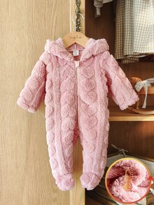SHEIN Vintaside Kids 新生兒簡約時尚可愛波點長袖連帽抓絨連身衣居家服 秋季 - 粉色 - 查看 7