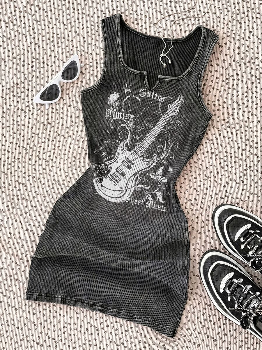 SHEIN Teen Girls'black And White English Graphic Print Ribbed Snug Fit Dress,Summer Techno Rave Street Camisole Knitted Casual Wear - Black - View 1