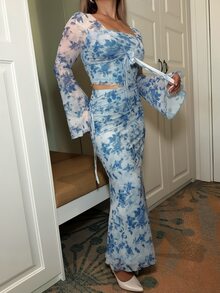 Jeta Ari 2pcs Women Elegant Floral Print Flare Sleeve Top And Mermaid Hem Skirt Set - Blue - View 3