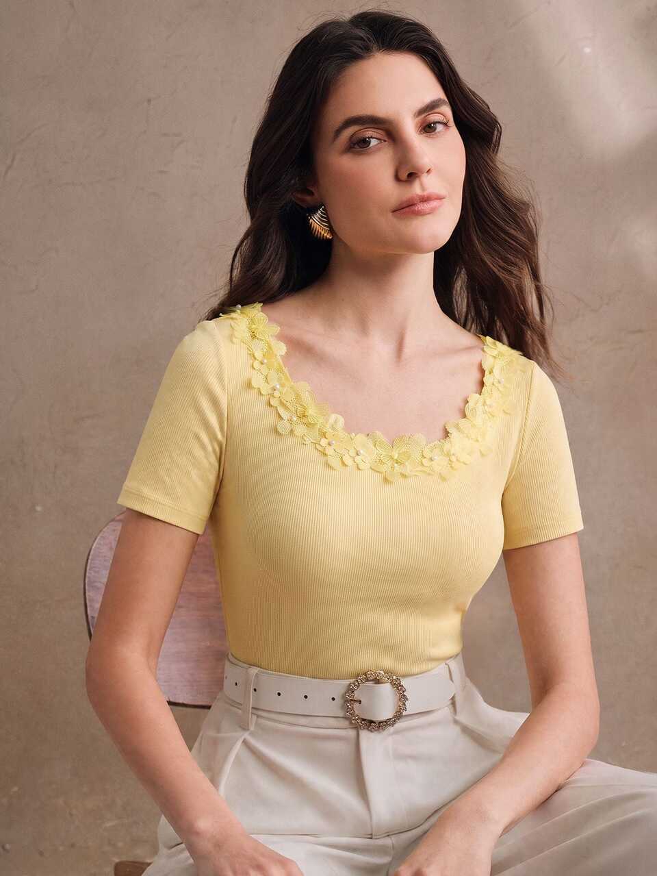 Anewsta Elegant High-Elastic Tencel Fabric Slimming Neckline Beaded Lace Trim Short Sleeve T-Shirt Summer Tea Party Day Party Pale Yellow