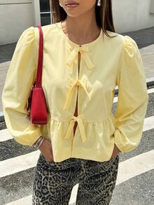 SHEIN EZwear 女款優雅淡黃色夏季雪紡襯衫，花瓣泡泡燈籠袖蝴蝶結休閒度假上衣，奶油淡黃色早午餐上衣 - 鵝黃色 - 查看 1