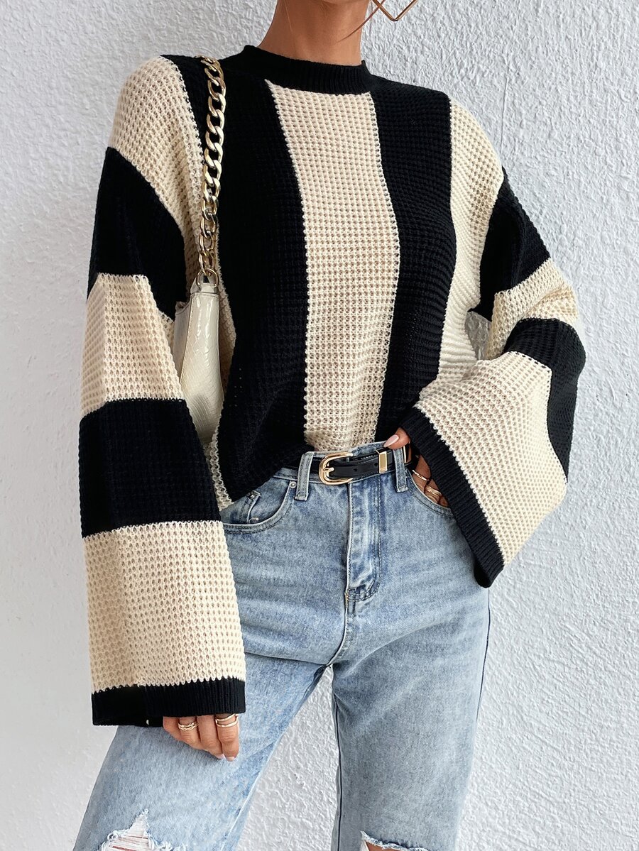 Chiquease Suéter de hombros caídos de dos tonos, parte superior de punto de manga larga para otoño e invierno - Blanco y Negro - Ver 1