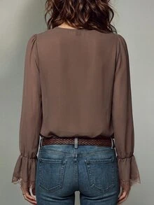 LUMIGAL 法式波西米亞復古度假風花卉印花女式襯衫，荷葉邊飾、喇叭袖、蕾絲拼接袖口，深棕色夏季度假風 - 棕色 - 查看 2