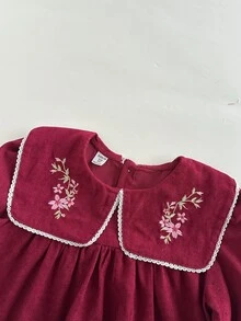 Vintaside Kids 女童秋季酒紅色燈芯絨公主洋裝，甜美復古風刺繡花卉彼得潘領長袖洋裝，荷葉邊下擺設計，休閒校園風，適合日常穿著、假日派對、旅行度假、公園散步 - 酒紅色 - 查看 5