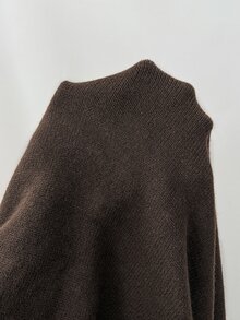 SHEIN CURVE+ Atasan Rajut Wol Lengan Pendek Leher Tinggi Warna Polos untuk Wanita Ukuran Besar, Cokelat Tua, Cocok untuk Semua Musim Dingin - Coklat - View 6