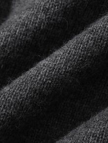 DAZY Sweater Wanita Model Bahu Terbuka Lengan Panjang Pas Badan Kancing Ganda Rajutan Dekoratif dengan Hem Bergaris Abu-abu Gelap Musim Gugur - Hitam - View 5