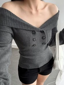DAZY Sweater Wanita Model Bahu Terbuka Lengan Panjang Pas Badan Kancing Ganda Rajutan Dekoratif dengan Hem Bergaris Abu-abu Gelap Musim Gugur - Hitam - View 4