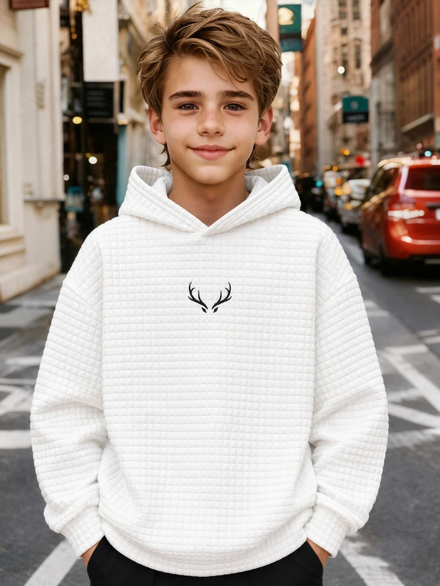 SHEIN Kids Tween Boys' Casual White Basic Style Embroidered Hooded Sweatshirt With Small Logo Suitable For Wearing During The Fall Back-To-School Season.