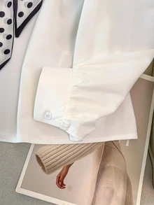 GlowEve CURVE Blus Putih Ukuran Besar Motif Polkadot dengan Tali Leher - MultiWarna - View 7