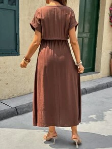 SHEIN 孕婦夏季休閒度假棕色襯衫洋裝，純色哺乳短袖高腰洋裝，適合孕肚穿著 - 咖啡棕 - 查看 2