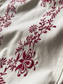 ROMWE MEN 男士花卉刺繡直筒牛仔褲 - 米色 - 查看 4