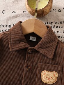 SHEIN 男嬰鈕扣翻領翻蓋口袋長袖襯衫外套，適合上學、休閒、度假、運動、日常，秋季，6M-3T，男嬰服飾，幼兒服飾，嬰兒服裝，幼兒外套，幼兒上衣 - 咖啡棕 - 查看 4