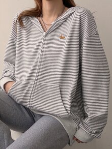 DAZY Sweatshirt Wanita Bordir Bergaris dengan Resleting dan Kantong, Hoodie Ukuran Besar untuk Musim Gugur - Grey - View 6