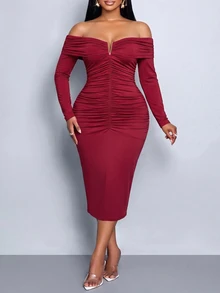 SOLERSUN Plus Size Women's Burgundy Elegant Off-Shoulder Long Sleeve Ruched Fitted Midi Dress With Metallic V-Neckline, Date Party Dress Fall - Burgundy - View 6