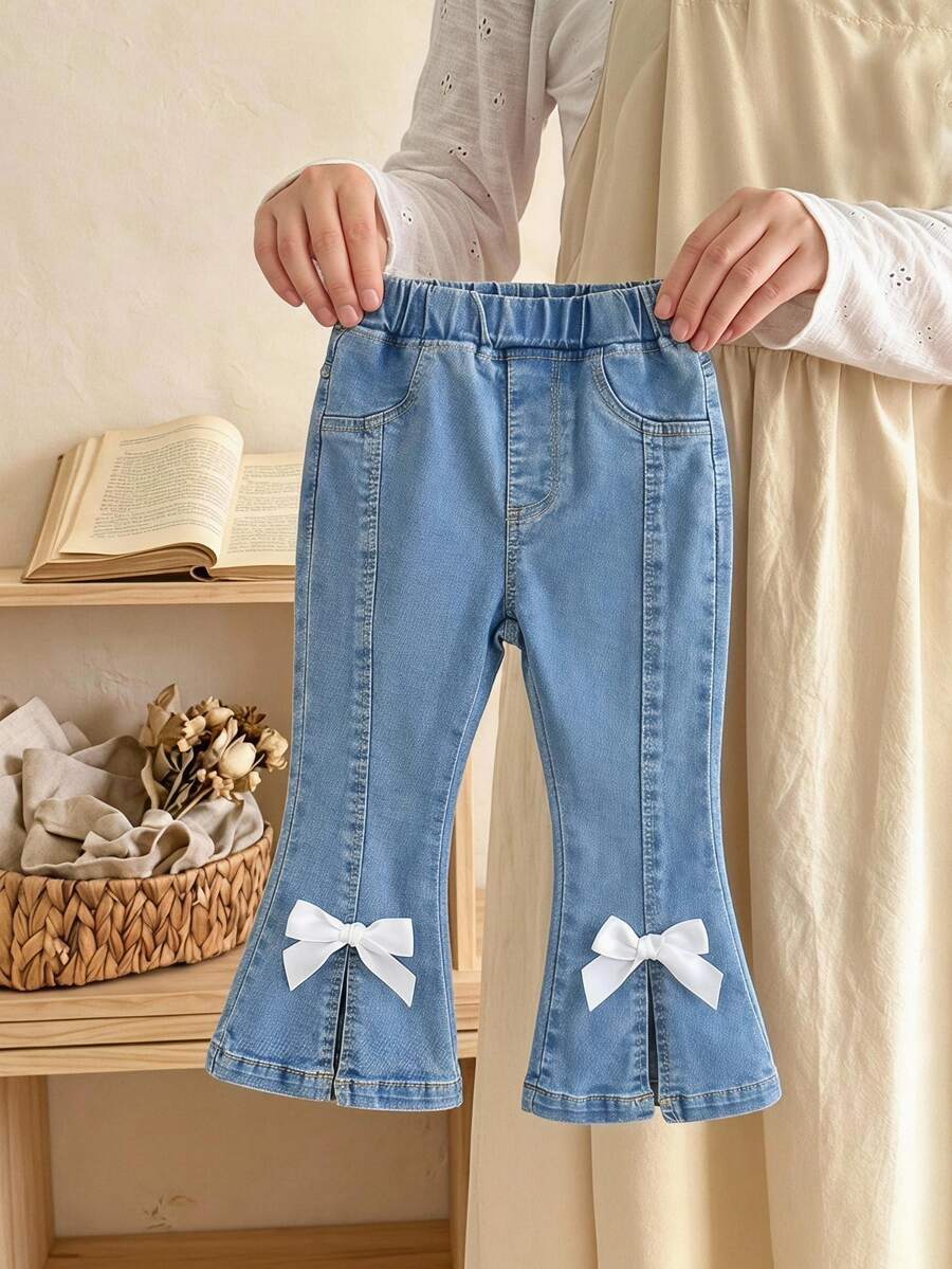 SHEIN Vintaside Kids 女嬰日常可愛日系甜美時尚喇叭牛仔褲 畢業派對 牛仔藍 夏季秋季 - 中等水洗藍 - 查看 1