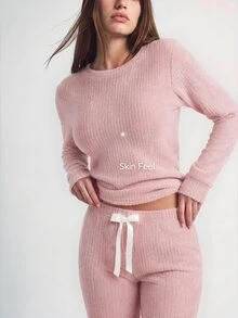SHAPORA 2pcs Solid Color Sherpa Crew Neck Long Sleeve Top And Pants Fluffy Pajama Set Cozy Outfit, Fall Winter Clothes - Pink - View 1