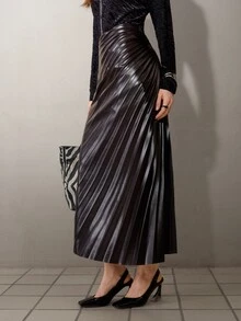 MOTF PREMIUM SOLID PU LEATHER PLEATED SKIRT - Coffee Brown - View 5