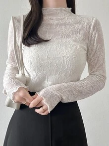 FRIFUL 女款波浪荷葉邊白色花卉鬆身對比色邊短袖T恤，夏季休閒優雅浪漫上衣，適合派對約會之夜，可愛風格 - 米色 - 查看 2