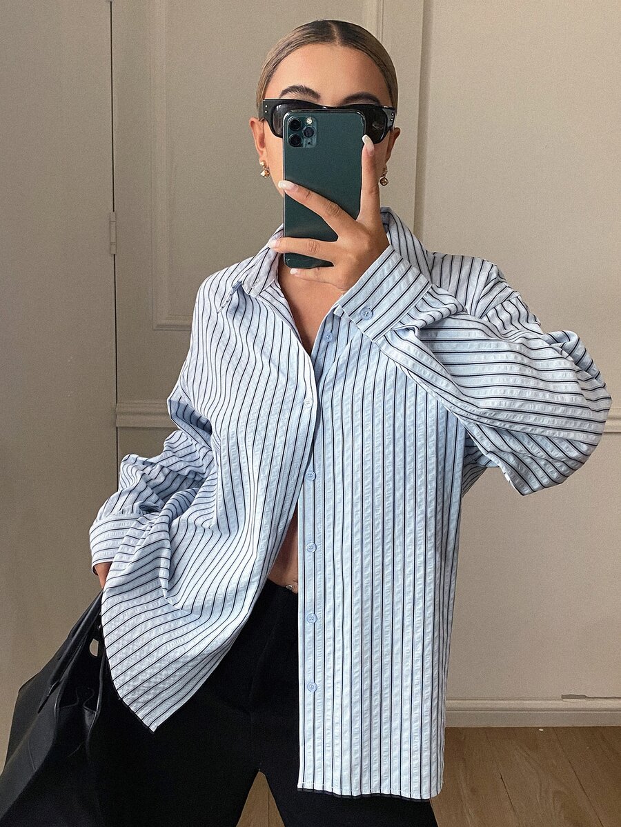 DAZY Kemeja Motif Garis-Garis dengan Bahu Longgar untuk Musim Gugur - Biru - View 1