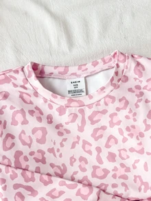 SHEIN 兒童青少年女孩可愛豹紋印花針織套頭上衣家居睡衣套裝，買1送1，舒適休閒日常修身貼身款 - 淺粉色 - 查看 3