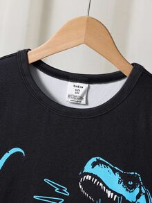 SHEIN 2 件套儿童/青少年男童休闲舒适印花圆领套头睡衣上衣和裤子针织家居服套装 - 黑色 - 查看 6