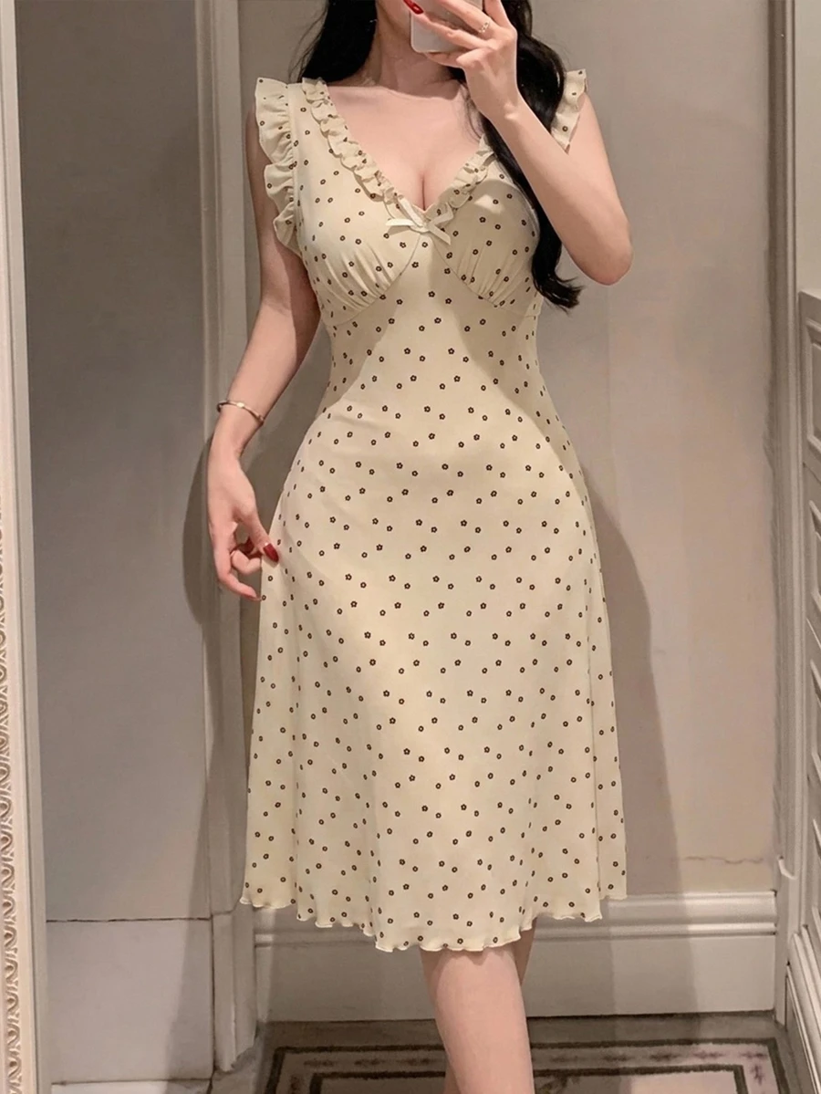 DAZY Vestido de Dormir com Babado e Estampa Floral Miúda - Damasco - Visão 1