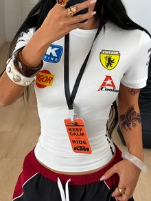 Coolane 女款夏季街頭風運動休閒外出運動賽日彈性舒適白色圖案修身T恤，音樂節穿搭 - 白色 - 查看 1