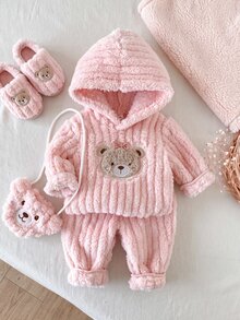 SHEIN Playful Pals 3件組女嬰連帽上衣褲子套裝 可愛甜美粉色熊刺繡蝴蝶結 羅紋毛絨長袖連帽加厚 戶外派對冬季公主保暖包 - 淺粉色 - 查看 7