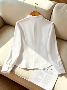 SHEIN Kemeja Lengan Panjang Berkerah Putih Polos untuk Remaja Perempuan, Kancing Depan Berkerut, Potongan Ramping di Pinggang, Hem Melengkung, Blus Kancing Tunggal, Gaya Kasual untuk Perjalanan Sekolah Musim Semi Musim Panas, Atasan Formal Serbaguna - Putih - View 2