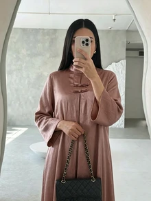 Al Najma Textured Satin Pleated Long Sleeve New Chinese Style Stand Collar Frog Button Decor Loose Long Comfortable Versatile Elegant Traditional Dark Pink Plus Size Arabic Dress - Dusty Pink - View 4