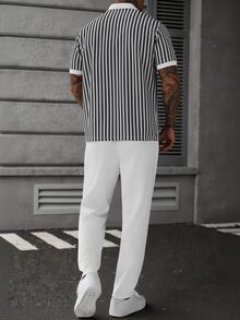 Manfinity CasualCool Men's Versatile Colorblock Short Sleeve Polo Shirt And Drawstring Waist Pocket Long Pants Set - Black and White - View 2