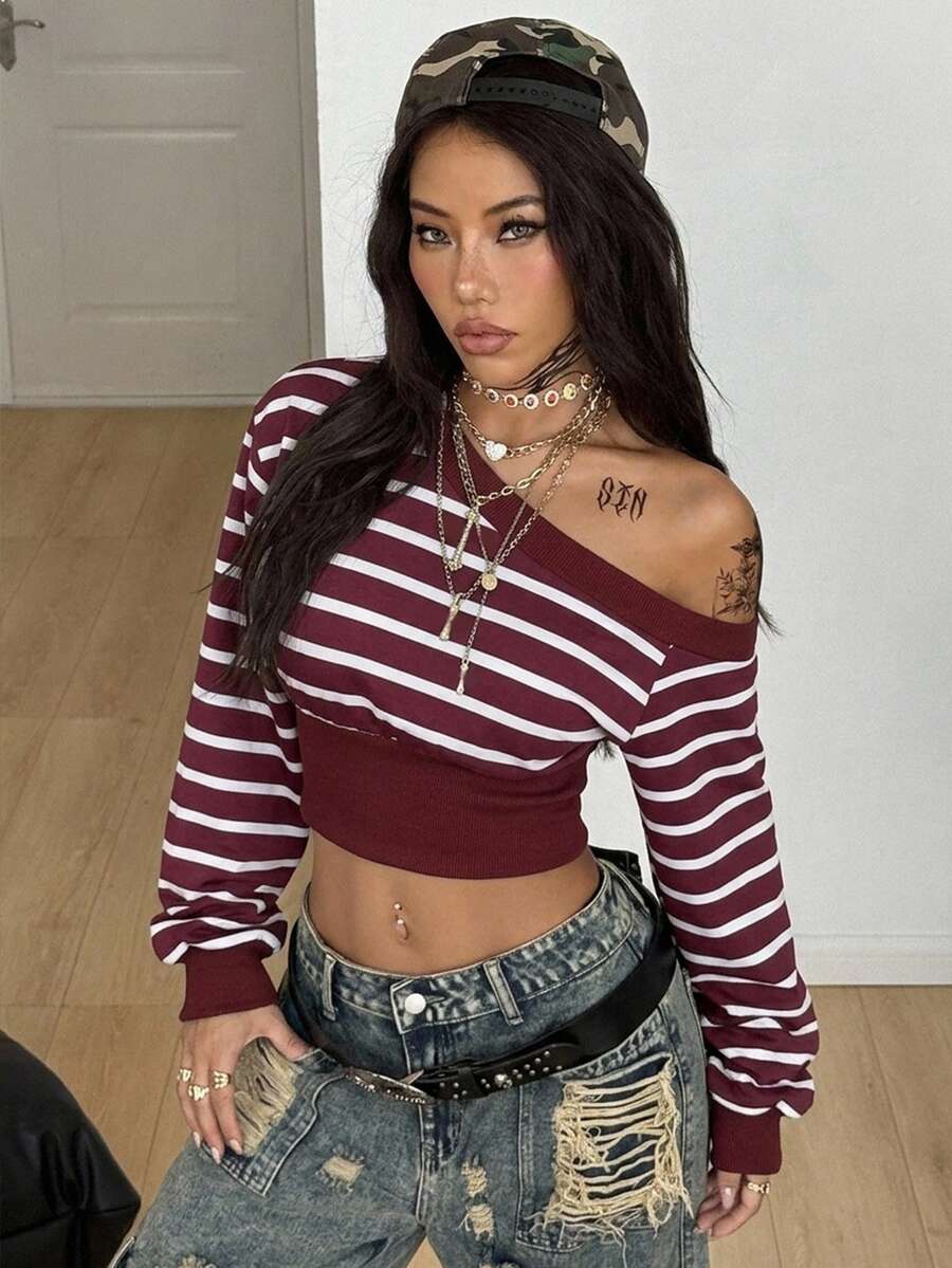 Coolane Women's Fall/Winter Streetwear Going Out Basic Casual Vintage Graphics Striped Cold Shoulder Crop Long Sleeve Red Sweatshirt - Multicolor - View 1