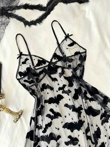 SHEIN قميص نوم كامي شبكي مخملي بتصميم خفافيش هالوين شفاف مثير مع حافة مطرزة بالدانتيل مقاس كبير - الأسود - مشاهدة 6