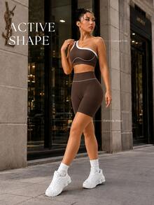 SHEIN Sports 一套运动套装，撞色条纹修身弹力健身背心，高腰提臀瑜伽紧身裤，柔软舒适，适合锻炼、跑步、休闲、瑜伽等场合。 - 棕色 - 查看 7