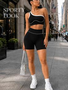 SHEIN Sports 一套女士黑色运动套装，撞色条纹修身弹力健身背心，高腰提臀瑜伽紧身裤，柔软舒适亲肤，适合健身、跑步、休闲、瑜伽等运动。 - 黑色 - 查看 6