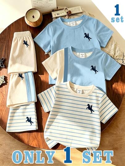 1 Random Set, Light Blue Contrast Color Kids Casual Fashion Classic Knight Print Crew Neck Short Sleeve T-Shirt And Shorts Set