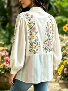 Selamara Women's Romantic Casual Placement Floral Print Deep V-Neck Criss-Cross Top - Multicolor - View 2