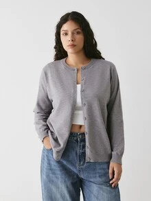 YARNWELL 大尺碼女款純色單排扣休閒百搭日常開襟衫 - 灰色 - 查看 7