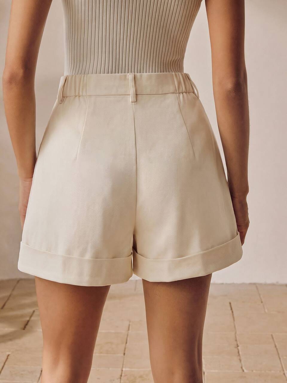 Summer Modern Chic Luxury High Waist Rhinestone Embellished Cuffed Apricot Shorts For Women, Suitable For Commute, Dates And Parties