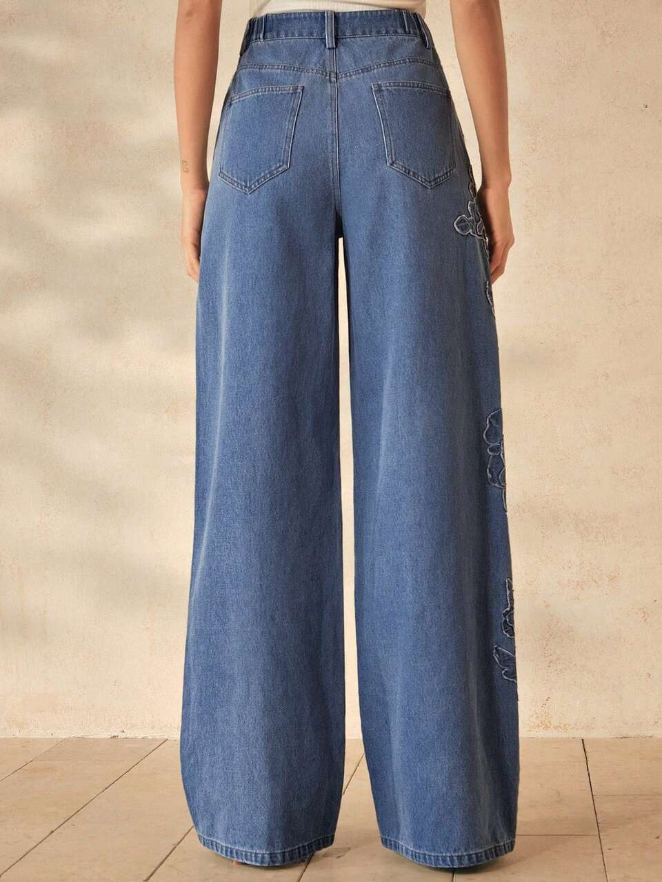 Anewsta Four-Season Commute Work Outfits For Women, High-Waist Straight-Leg Side Floral Embroidered Blue Denim Pants, Suitable For Commuting, Dates And Outings
