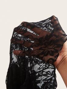 Attitoon Women Casual Lace Fabric Asymmetrical Hem Bodycon Tube Top, Retro, Suitable For Y2K Style With Bra Black Strapless - Black - View 4